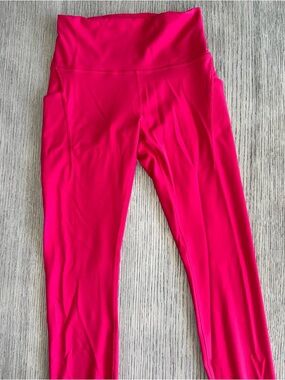 NEVER WORN lululemon hot pink Wunder Train High-Rise Leggings